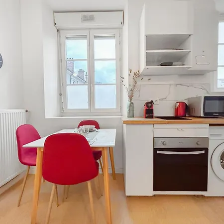 דירה Appt Mod T3, Centre, Calme, Connecte