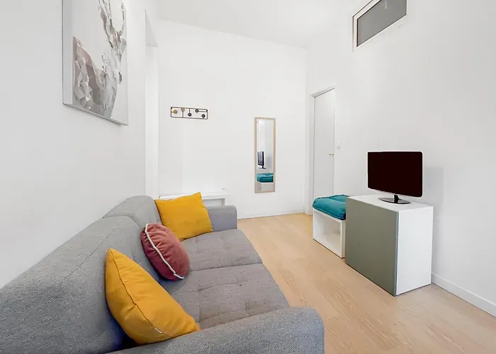 Moderne T3, Central, Calme Et Connecte דירה *